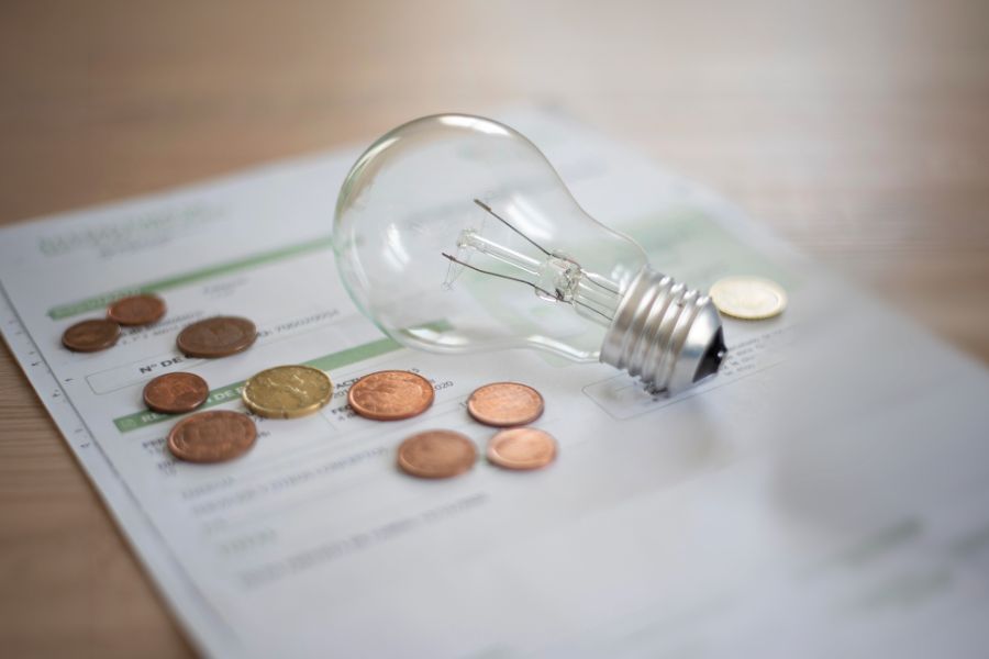 O que são taxas reguladas na eletricidade: Quais existem e quem as regula?